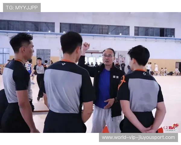 青少年篮球裁判培训班 开班仪式在省会举行,2021篮球裁判培训班报名 青少年篮球裁判培训班 开班仪式在省会举行,2021篮球裁判培训班报名