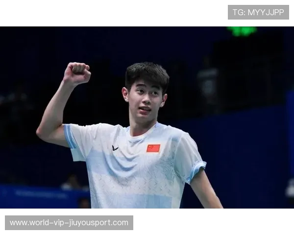 羽毛球亚团赛董天尧开局连得分,线路压到边线 羽毛球亚团赛董天尧开局连得分,线路压到边线